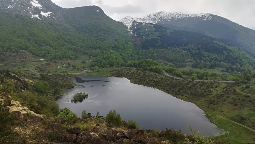 Hydrophone recording session at the Etang de Lers (1264m)